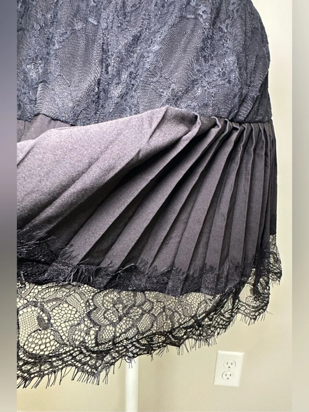 Black Pleated Lace‎ Trim Mini Skirt Built-In Shorts Goth Grunge Country Large